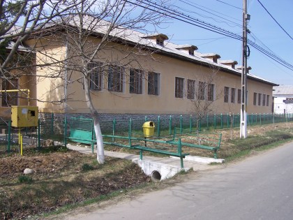 Şcoala Generală Băleşt în reconstrucţiei