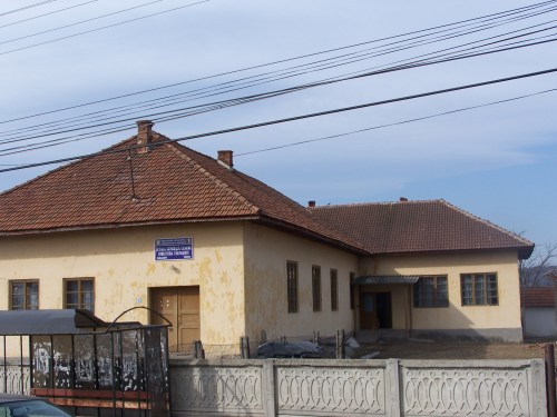 Şcoala Primară Tălpăşeşti